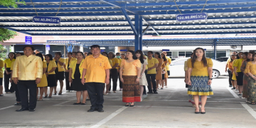กลุ่มอำนวยการจัดกิจกรรมเคารพธงชาติหน้าเสาธงประจำเดือน กรกฎาคม 2568